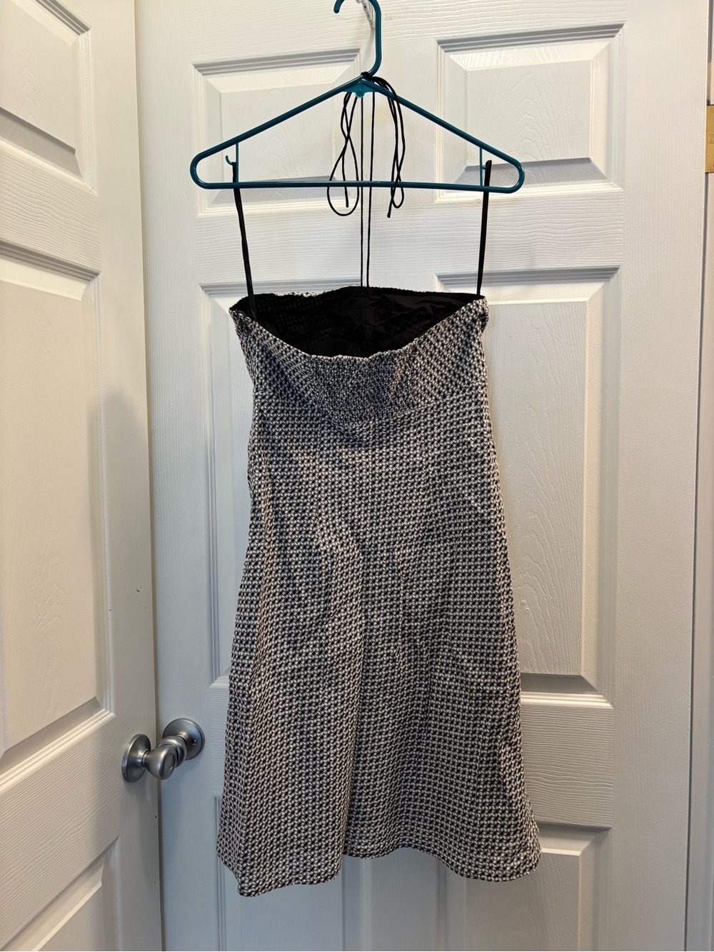 LOFT Black and White Strapless A-Line Dress - Picture 3 of 6